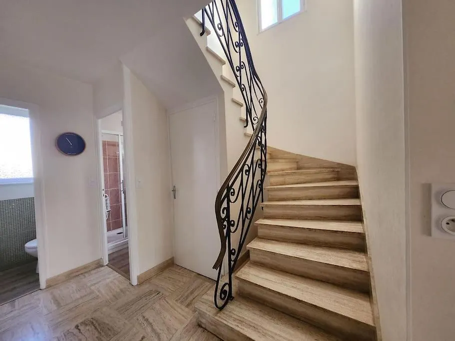 Grande Maison En Bord De Mer Concarneau